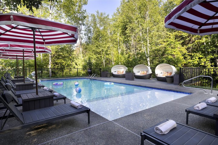 Pool 142 of 203