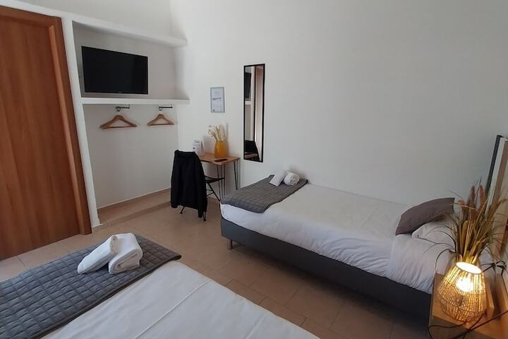 Room 40 of 94