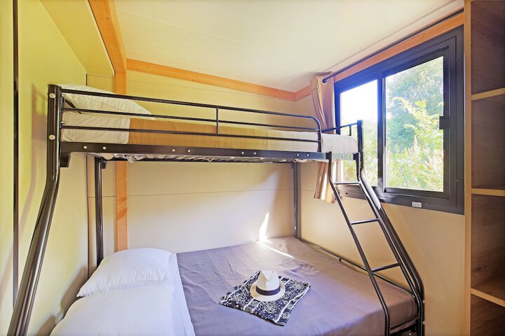 Room 3 of 39