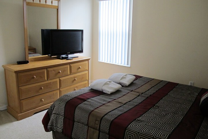 Room 12 of 47