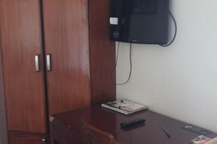 Room 7 of 60