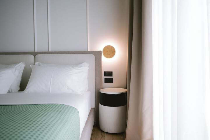 Room 52 of 91