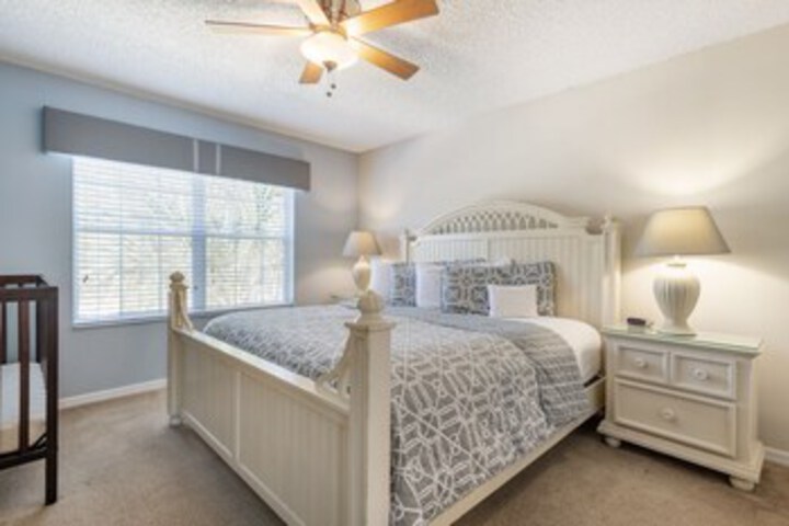 Room 171 of 272