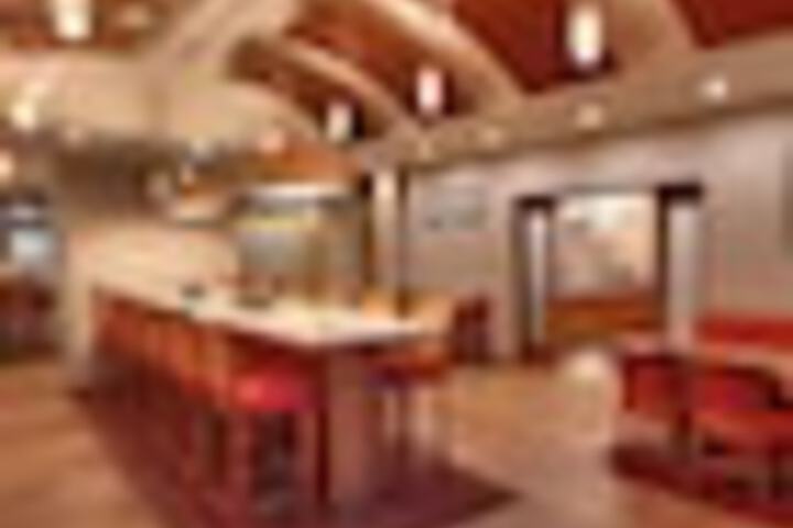 Dining 122 of 153