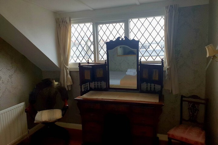 Room 21 of 59