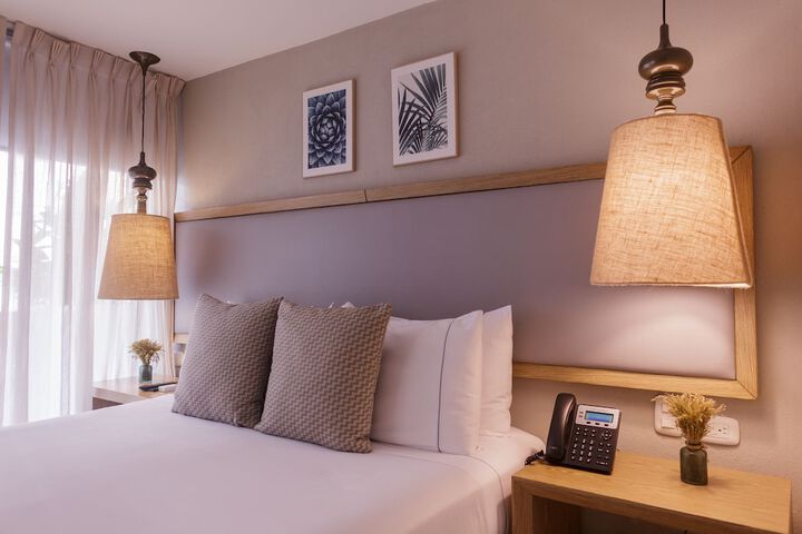 Room 21 of 70