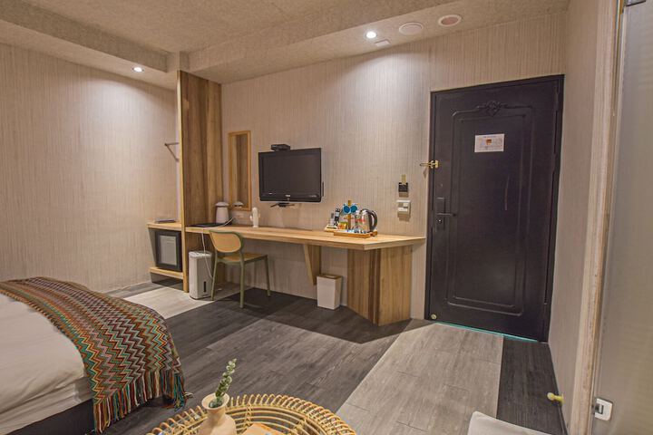 Room 30 of 56