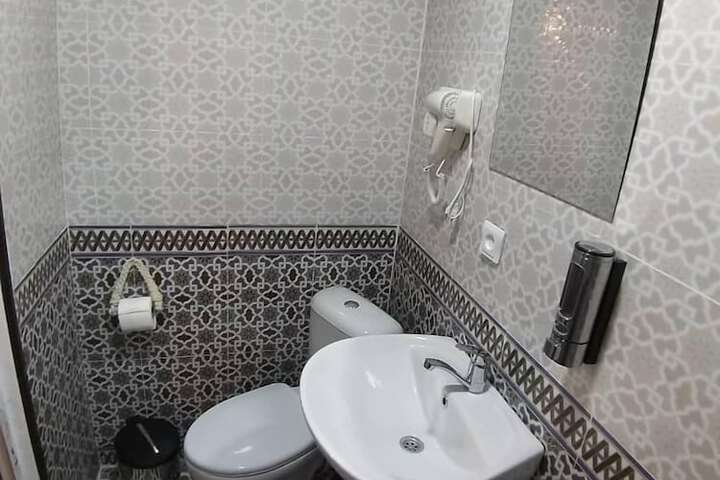 Room 19 of 46
