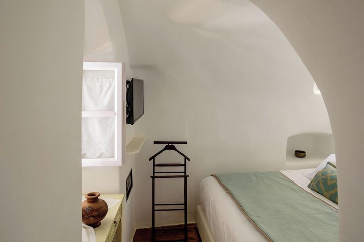 Room 148 of 226