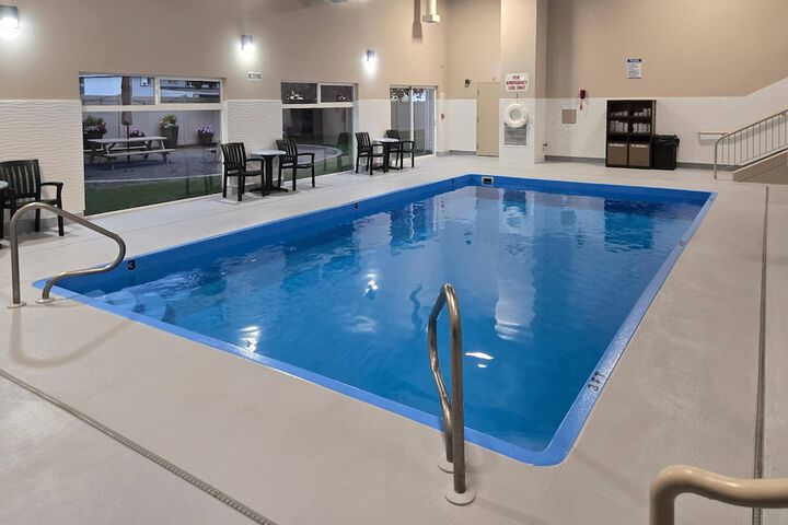 Pool 45 of 62