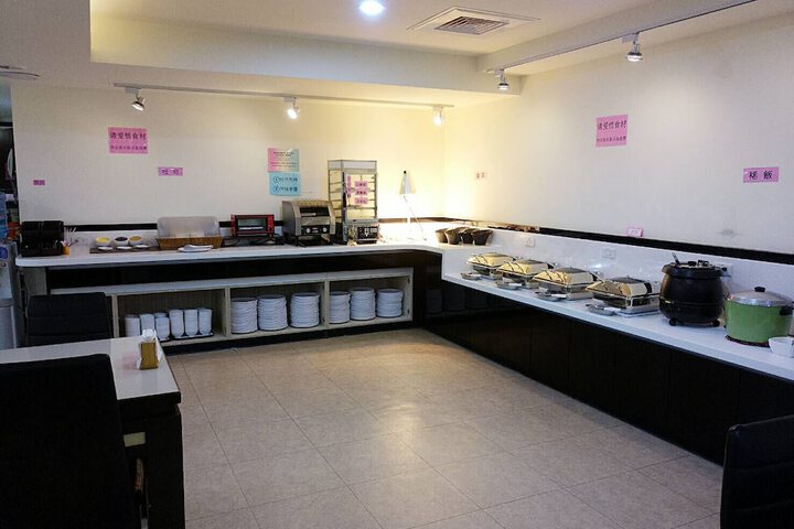 Dining Photos
