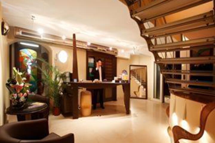 Hotel Interior 16 of 23