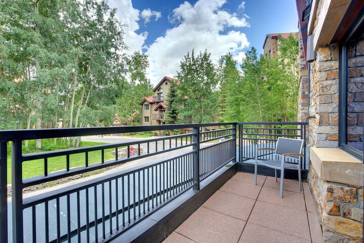Terrace/Patio 86 of 156