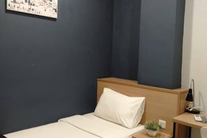 Room 22 of 63