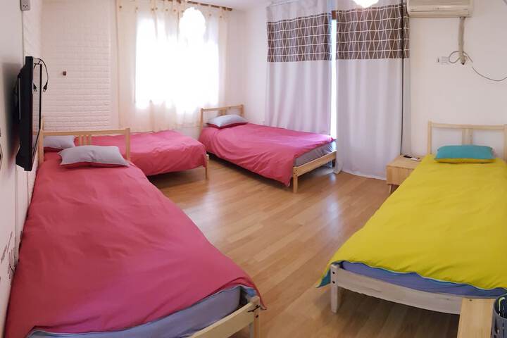 Room 7 of 47