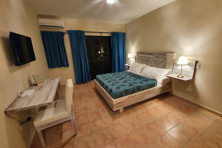 Room 18 of 51