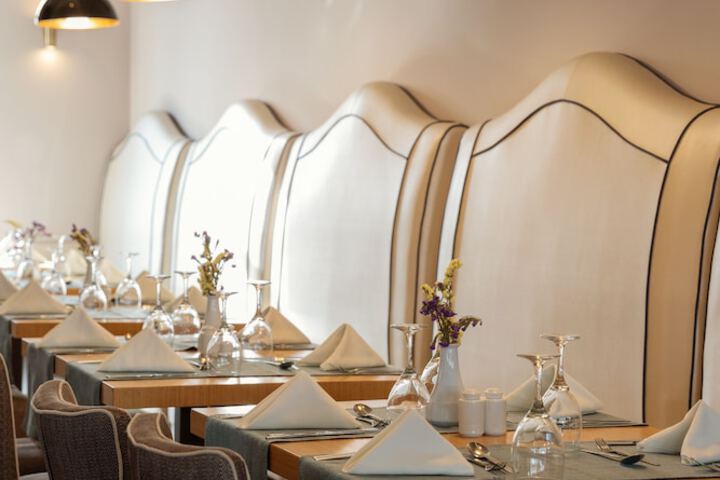 Dining 103 of 169