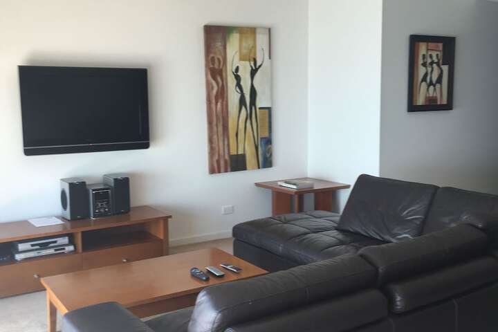 Room 17 of 34