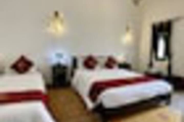 Room 26 of 435