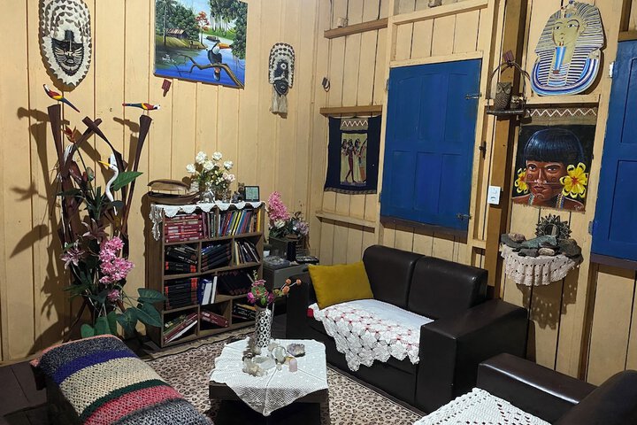 Room 11 of 25