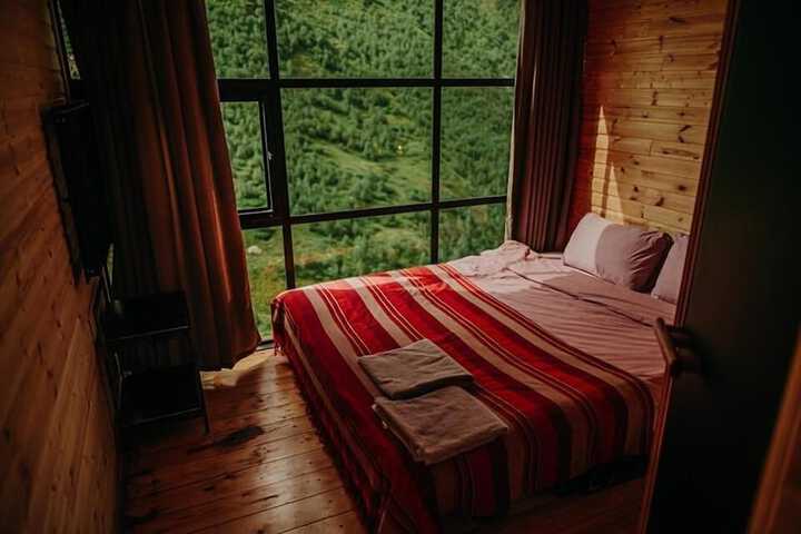 Room 8 of 47