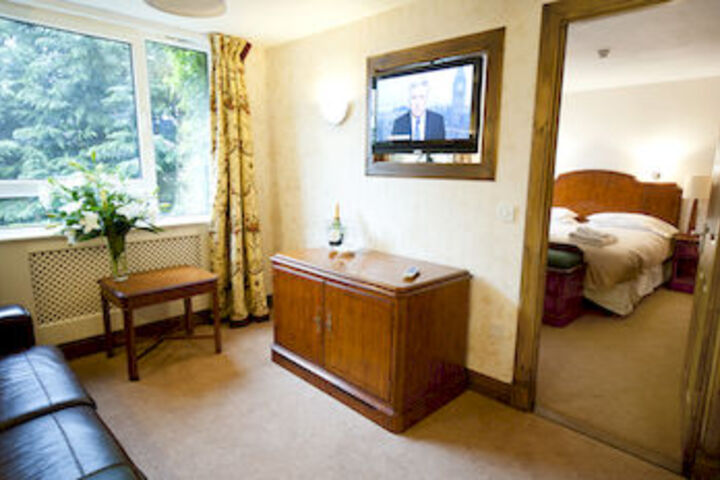 Room 30 of 92