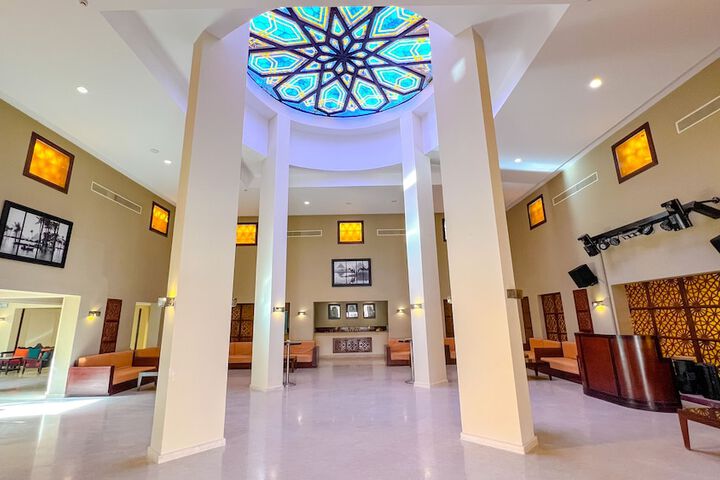 Hotel Interior 4 of 83