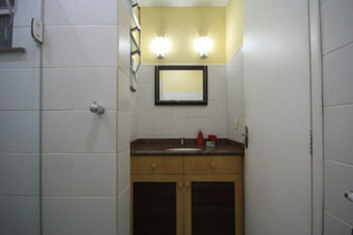 Room 5 of 20