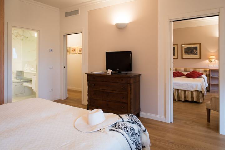 Room 18 of 146