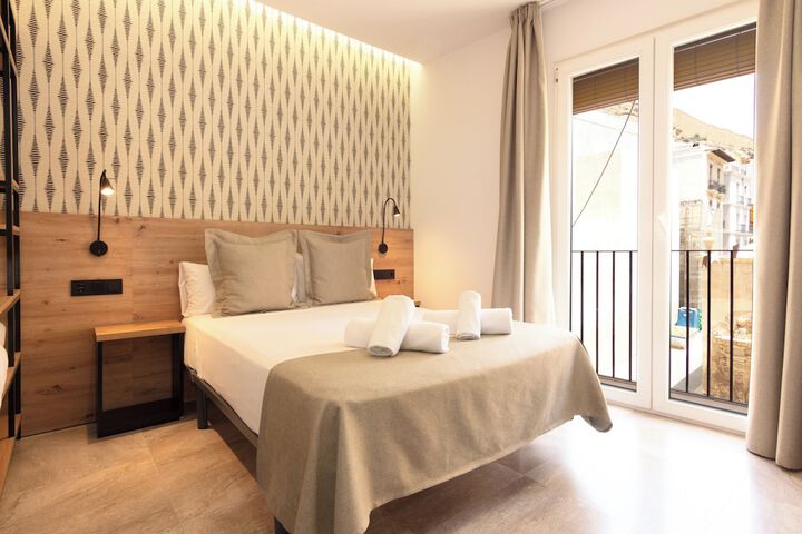 Room 15 of 120