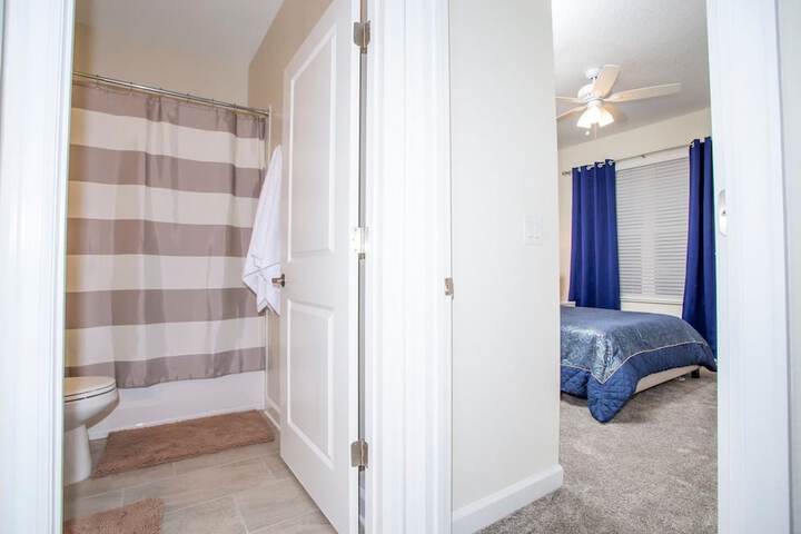 Room 22 of 110