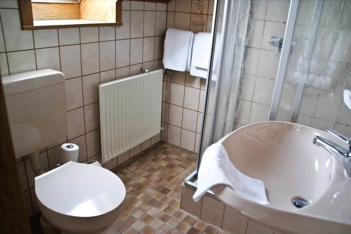 Bath Interior