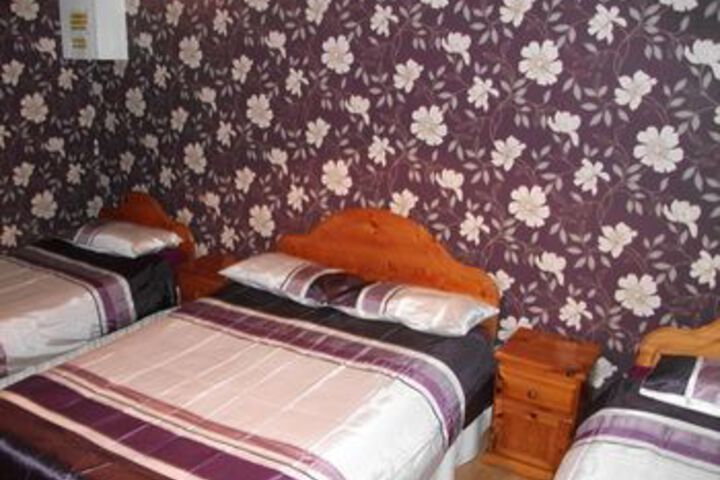 Room 4 of 26