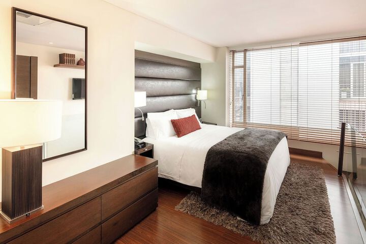 Room 15 of 35