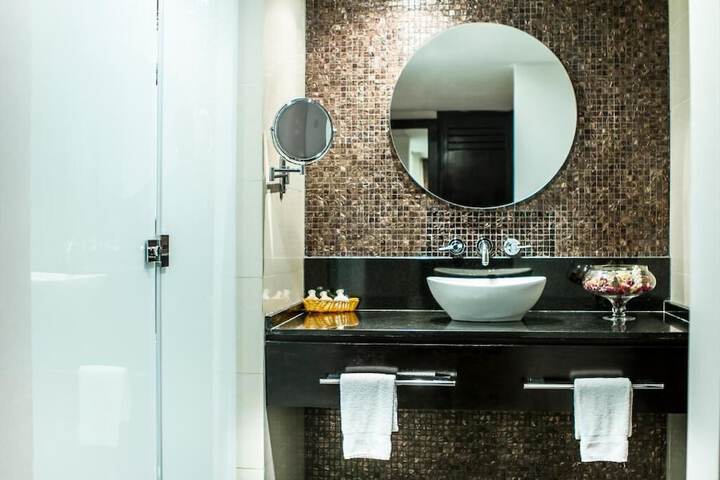 Clean Restrooms