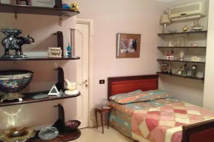 Room 6 of 21