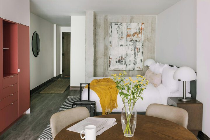 Room 41 of 72
