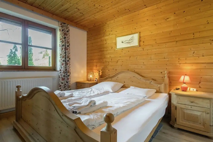 Spacious Holiday Home in Rauris With Terrace and Ski Storage