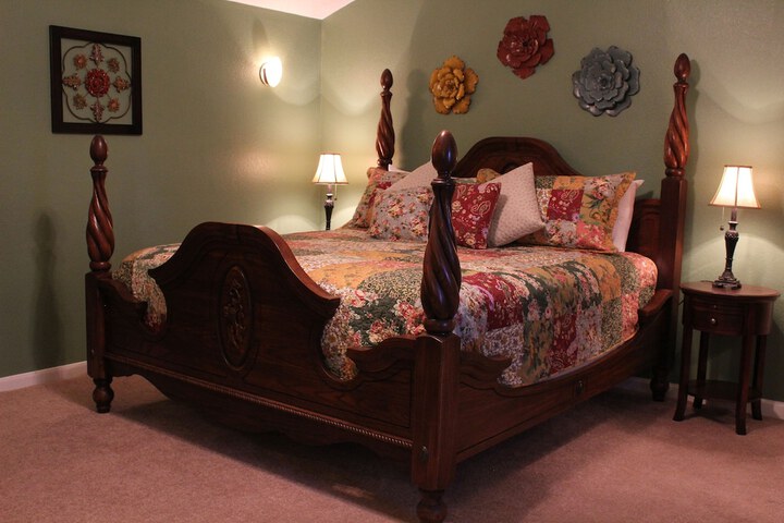 Room 17 of 41