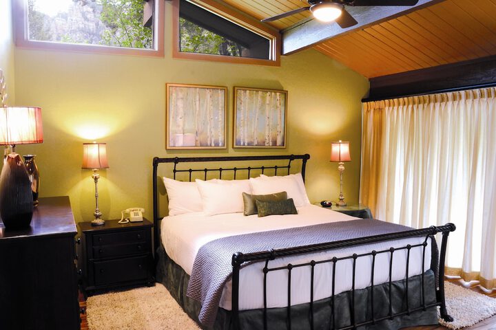 Room 20 of 152