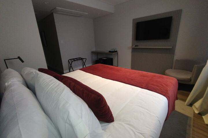 Room 34 of 99