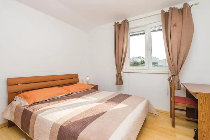Beautiful Home in Banjol With Wifi and 2 Bedrooms