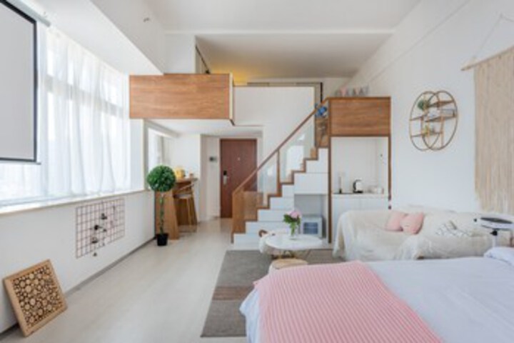 Room 21 of 60