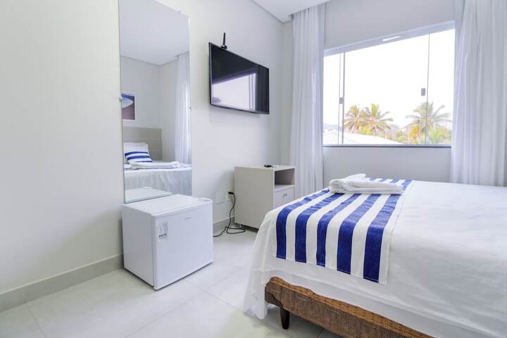 Room 10 of 185