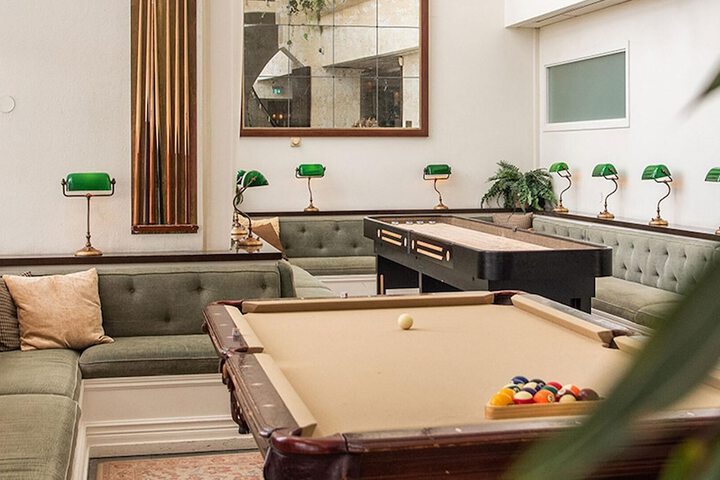 Guest Lobby