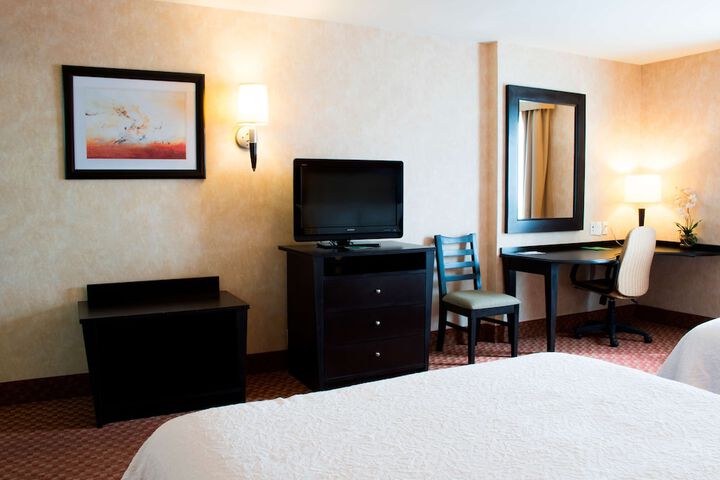 Room 8 of 39