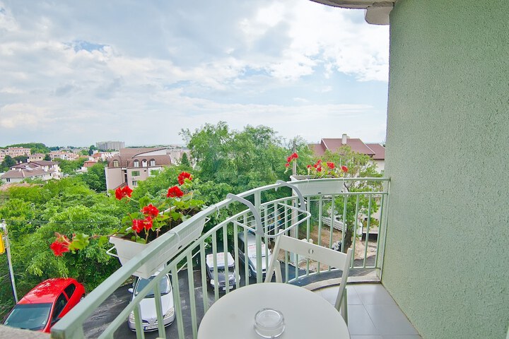 Terrace/Patio 101 of 102