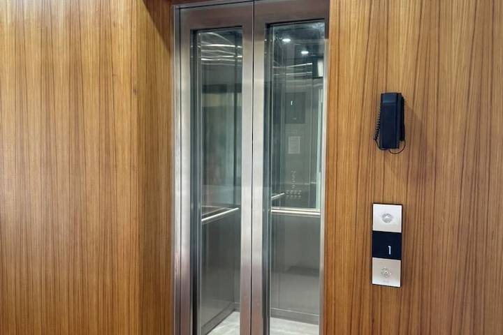 Elevator