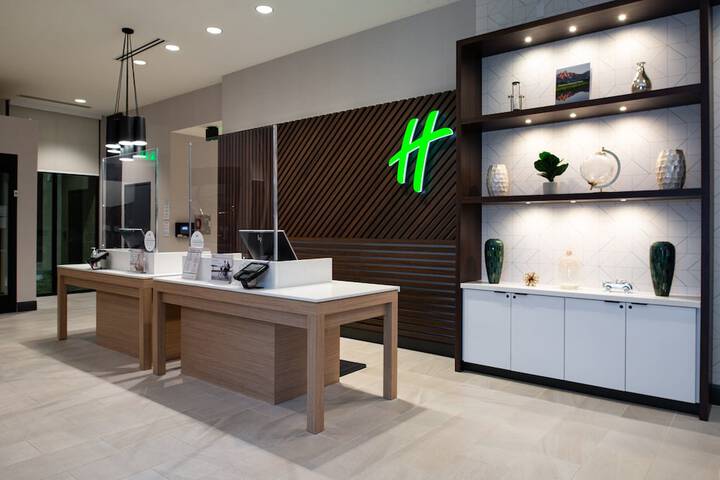 Hotel 62 of 66