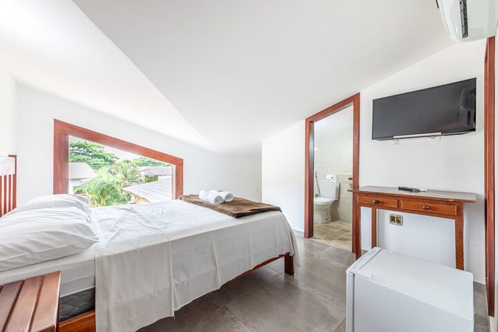 Room 20 of 82